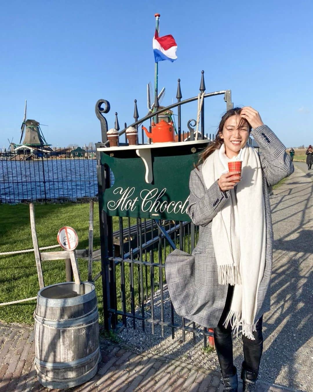 淡輪優希のインスタグラム：「いつかまた🇳🇱✈︎ #netherlands #オランダ #アムステルダム #キンデルダイク #amsterdam #tbt #travelphotography #kinderdijk #世界遺産」