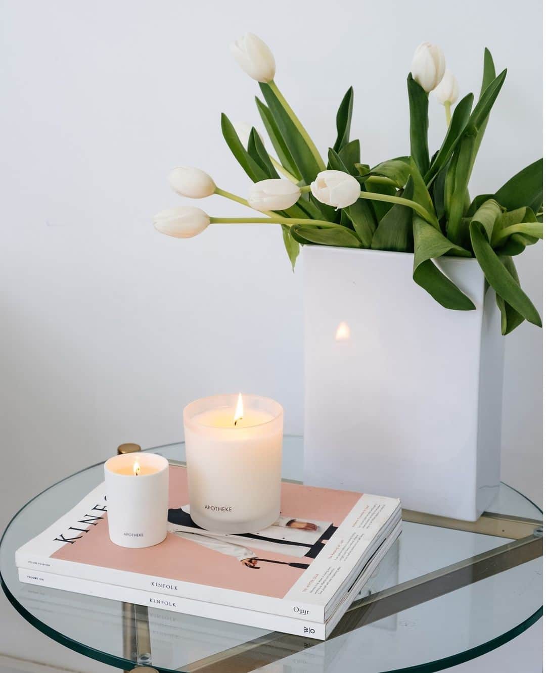 HGTVさんのインスタグラム写真 - (HGTVInstagram)「Need to take a mental escape? 🌴💆‍♀️ Aromatherapy can work wonders to improve your mood.⁠ ⁠ Whether you need an energy boost, stress relief or renewed focus, scent is a powerful tool for shifting your mindset. 🕯 Shop our picks for the best soothing fragrances when you click this image at the link in our profile. 🔝🛍⁠ ⁠ #shopping #FreshStart #aromatherapy #relax #stressrelief」1月22日 0時02分 - hgtv