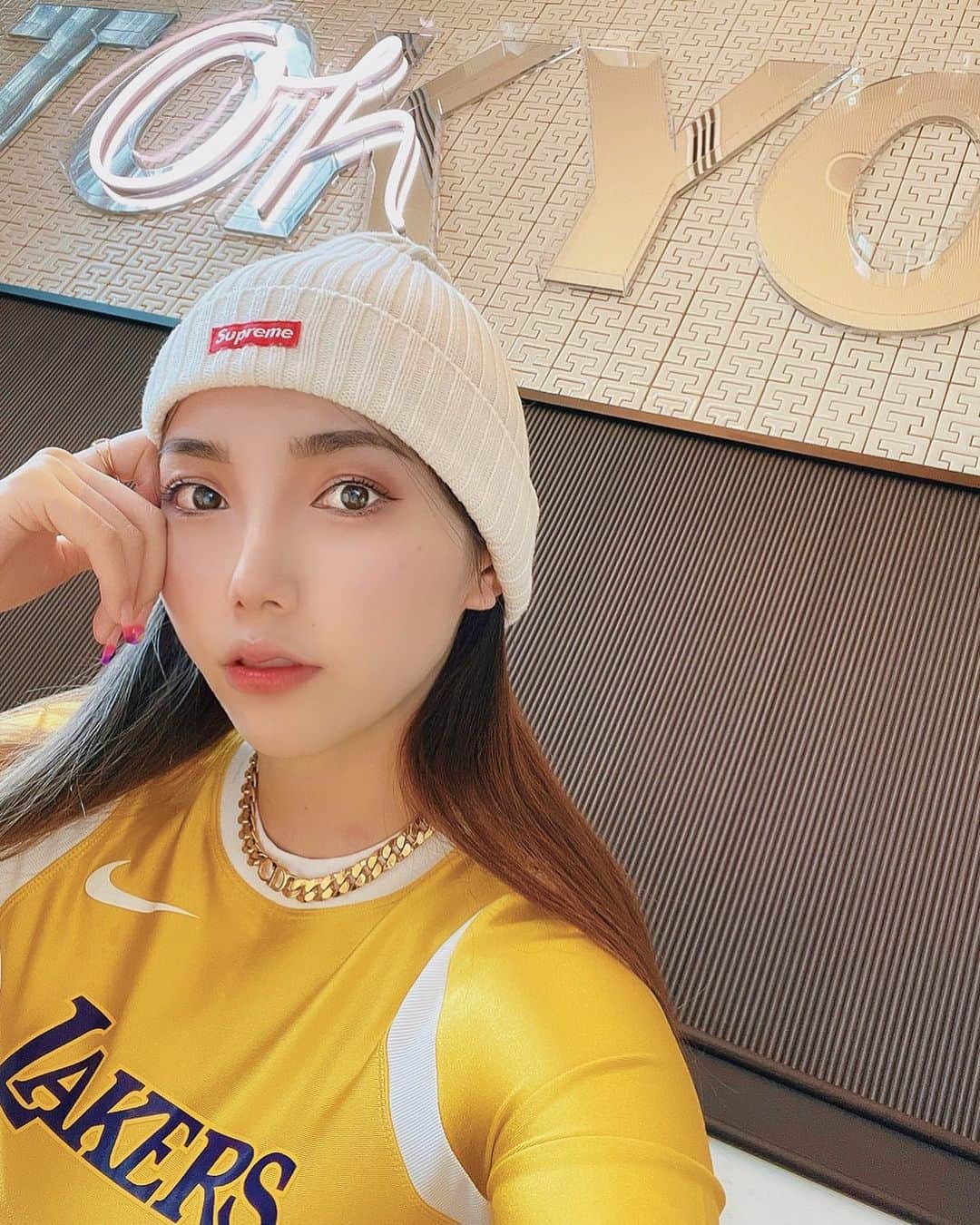 のインスタグラム：「🌟お知らせ🌟  今夜21時〜21時半までインスタライブします⚡️👀📱  皆んなにお願いしたい事があるので、 沢山の人に見に来てもらえると嬉しいです😆 待ってます🍎  #インスタライブ」