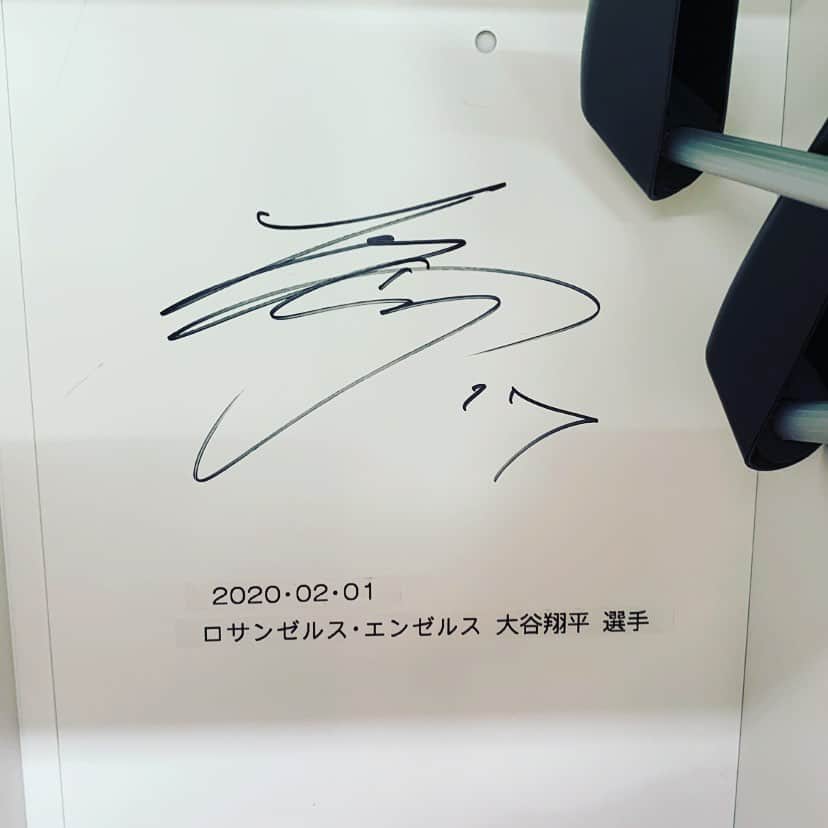 横川凱さんのインスタグラム写真 - (横川凱Instagram)「世界で一番尊敬してます。 ロッカー開けたら、たまたまサインありました。」1月21日 16時21分 - kai.yokogawa