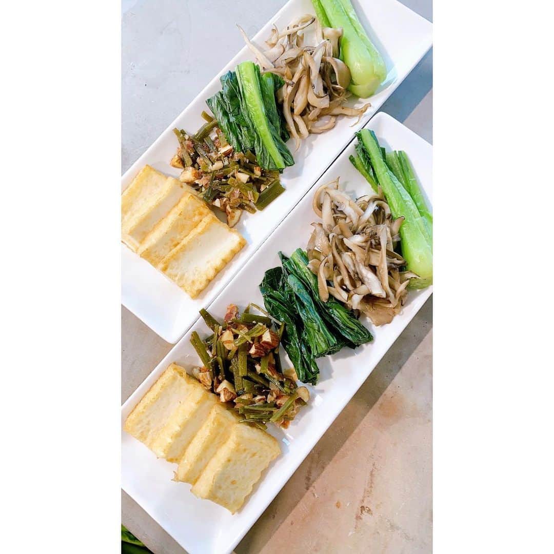 大野南香さんのインスタグラム写真 - (大野南香Instagram)「* 【Washoku lunch plate】 Simple cooking that cares much about ingredients and seasonings. Always respect foods and grateful for everything that brings me such a blessing moment. ︎︎﻿ ︎︎﻿☺︎︎﻿ ︎︎﻿ ︎︎﻿☺︎︎﻿ ︎︎﻿ ︎︎﻿☺︎︎﻿ 【和食ランチプレート】 生活クラブさんのケチャップがとてもナチュラルでシンプルでそしておいしい。なんにでもつけたくなる。私ってこんなにケチャップ好きだったっけ。笑  #everydayhappy ︎︎﻿ ︎︎﻿☺︎︎﻿  #ヘルシー﻿ #料理﻿ #クッキングラム ﻿ #cooking﻿ #healthyfood﻿ #minakaskitchen﻿ #vegansweets﻿ #ヴィーガンスイーツ﻿ #homemade ﻿ #homemadefood ﻿ #vegan﻿ #vegetalian﻿ #ベジタリアン﻿ #ヴィーガン﻿ #ビーガン﻿ #organic﻿ #organicfood ﻿ #bio﻿ #オーガニックカフェ﻿ #cheesecake﻿ #bakedcheesecake ﻿ #vegandessert﻿ #sweets ﻿ #ketchup  #washoku #washokulovers  #ケチャップ #和食」1月21日 16時33分 - minaka_official