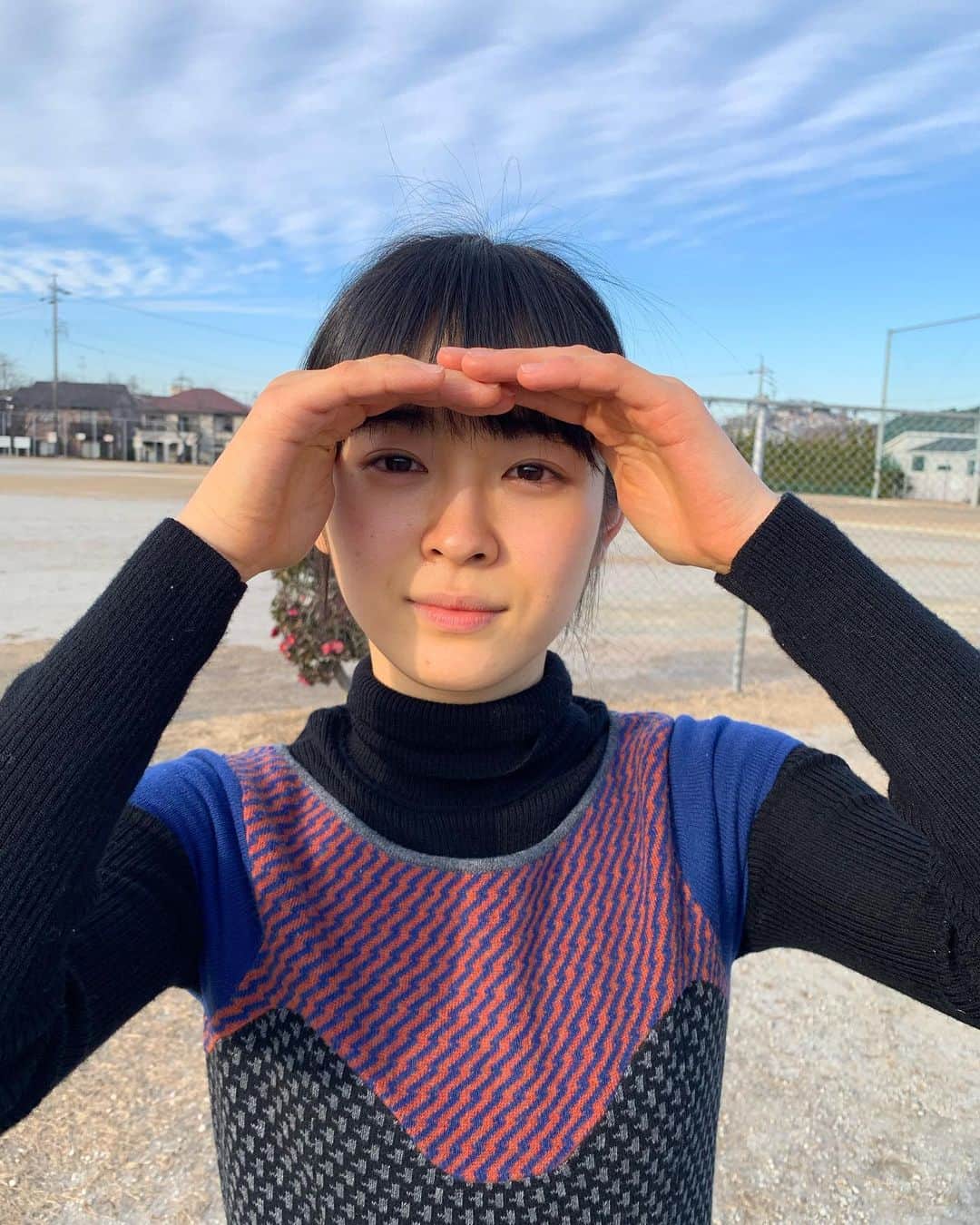 河村花さんのインスタグラム写真 - (河村花Instagram)「😬✌️」1月21日 17時00分 - hana_kawamura
