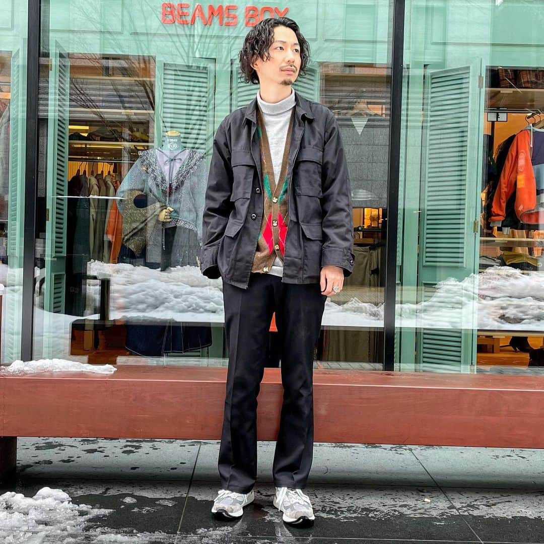 のインスタグラム：「STAFF STYLING  #beams #beams金沢 #kanazawa #ishikawa #japan #mensfashion #mensstreetstyle #menscasual #staffstyling #ビームス #ビームス金沢 #金沢 #石川県 #日本 #メンズファッション #メンズストリートファッション #メンズストリートスタイル #メンズカジュアル #スタッフスタイリング」