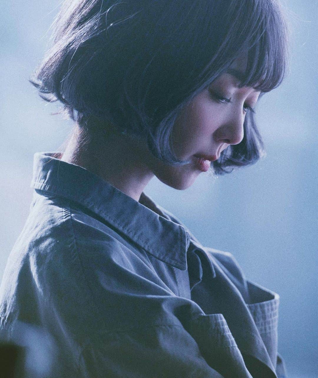 フィオナ・シットのインスタグラム：「#哥本哈根的另一個我  當沉默就是我的最好語言。」
