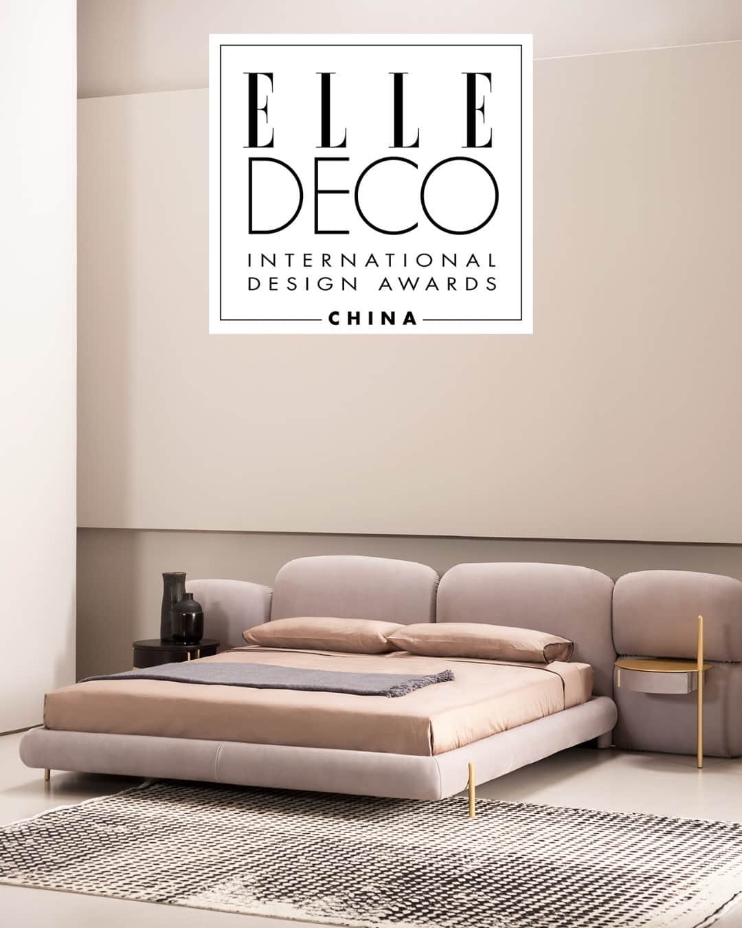 Baxterさんのインスタグラム写真 - (BaxterInstagram)「Baxter is pleased to announce that Stone bed, designed by @federicoperi, has been awarded the prestigious EDIDA 2020 China award for the Best Bedding category 🏆  #baxtermadeinitaly #baxter #newcollection #interiordesign #interior #design #furniture #2021 #leather #awards #edida #elledeco #awards #bed」1月21日 18時00分 - baxtermadeinitaly