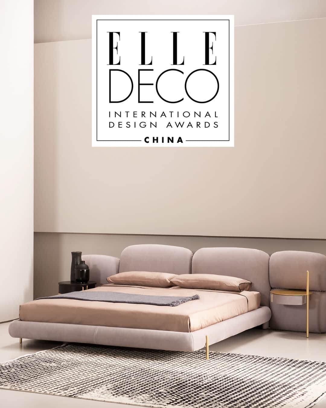 Baxterのインスタグラム：「Baxter is pleased to announce that Stone bed, designed by @federicoperi, has been awarded the prestigious EDIDA 2020 China award for the Best Bedding category 🏆  #baxtermadeinitaly #baxter #newcollection #interiordesign #interior #design #furniture #2021 #leather #awards #edida #elledeco #awards #bed」