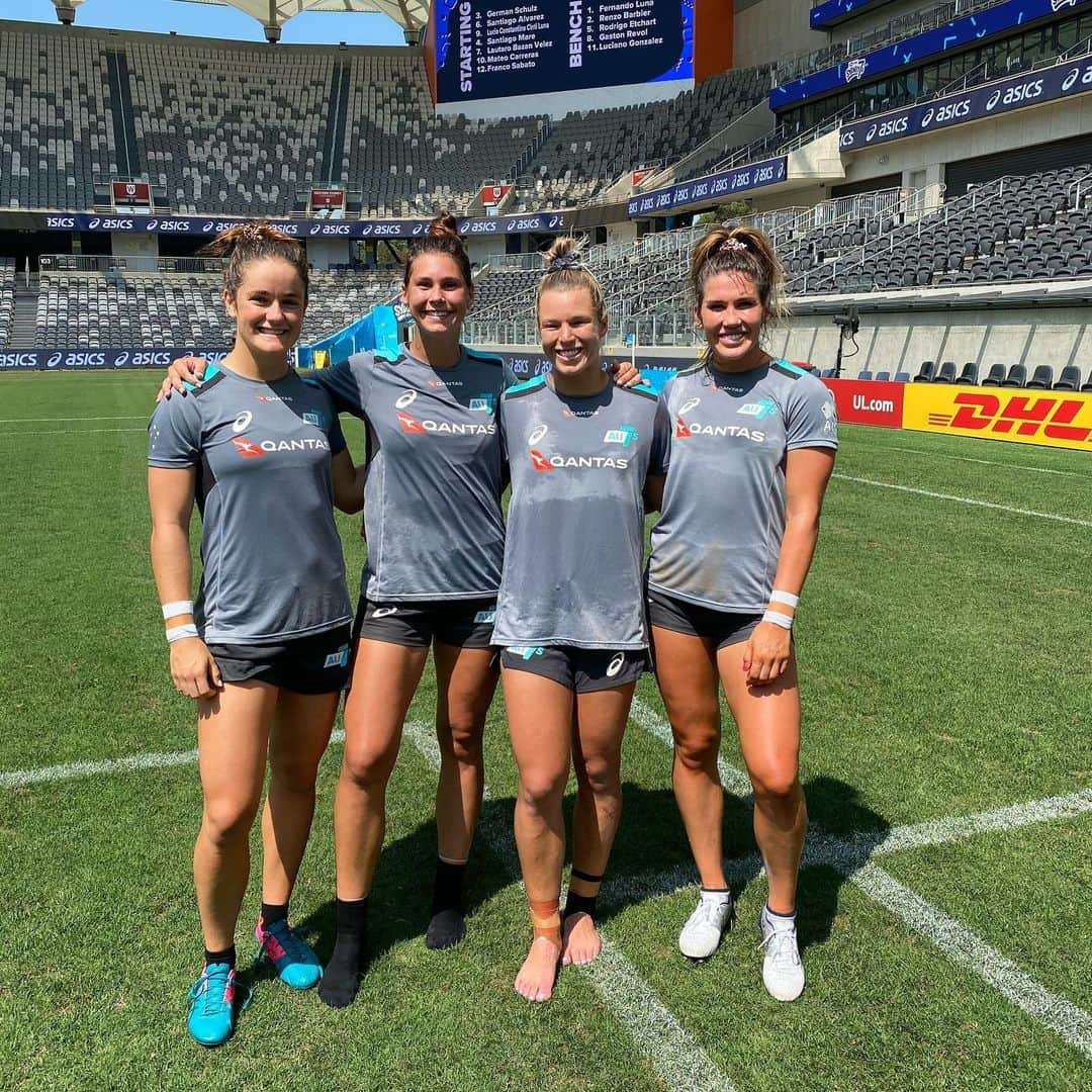 シャルロッテ・キャスリックさんのインスタグラム写真 - (シャルロッテ・キャスリックInstagram)「Really missing the pre tournament weeks and especially sad we won’t be playing Sydney 7’s this year buttttt sevens will return (hopefully) sometime soon 🙏🏼🤍 Until then we’ll be here training as hard as ever 🥵」1月21日 17時57分 - charlottecaslick