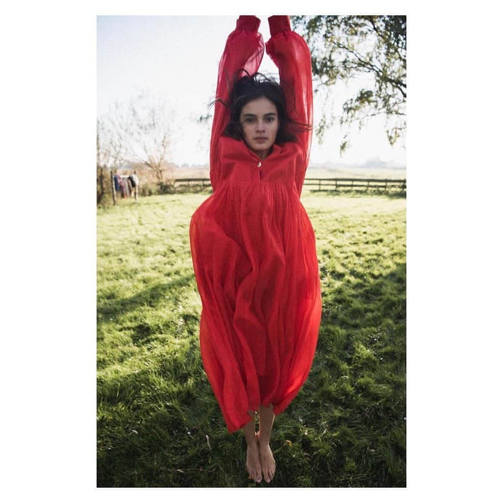 のインスタグラム：「Malou ❤️ Athena dress ss21 Captured by @caspermatthijsvanderlinden  @bessvannoord @malou_303 .Love the energy & freedom Casper’s always captures around his friends - Story soon online - Athena dress arrives feb . #light&energy #ss21 #rikastudios」