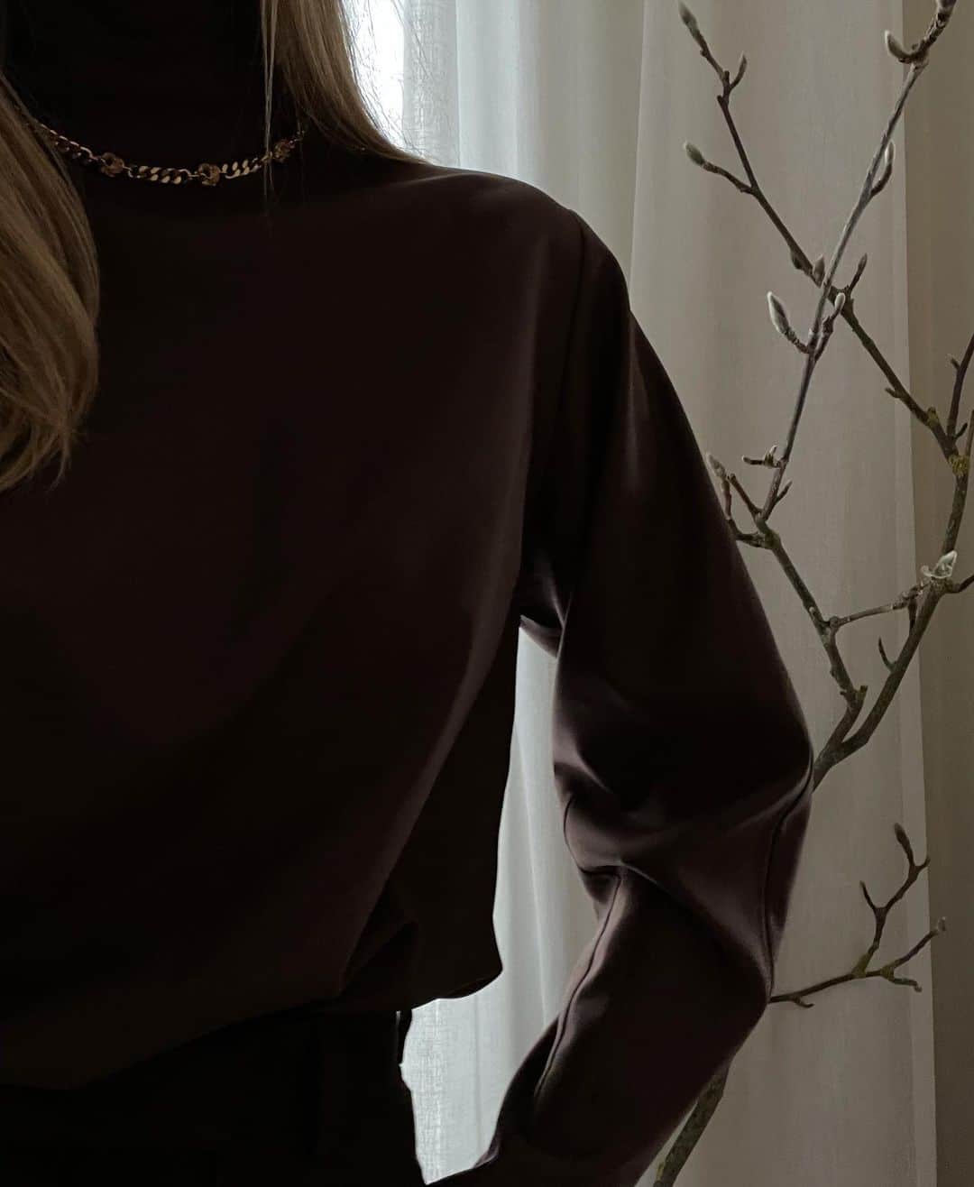Mathilde Goehlerのインスタグラム：「Neutrals 🤎 reklame / brands tagged」