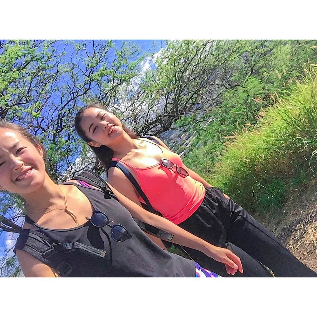 のインスタグラム：「.  For me, who is not good at mountaineering, climbing a large mountain was very hard.  ダイヤモンドヘッドへの登山は本当にしんどくて…  #旅#旅ジェニック #タビジョと繋がりたい #おうちで旅行気分#jtbで旅したい#マイトリ#ソラタビライフ#ハヤリタビ#tabippo#旅工房#tabichill#ここにitta#タビジェニ #海外旅行#海外旅行好きと繋がりたい#女子旅#anaタビキブン #knt感旅#クアラルンプール#travel_channel#travelphotography#旅行好きな人と繋がりたい #海外旅行好きな人と繋がりたい#joytb#rakutentravel#私と世界遺産#海外旅行のstw#malaysia」