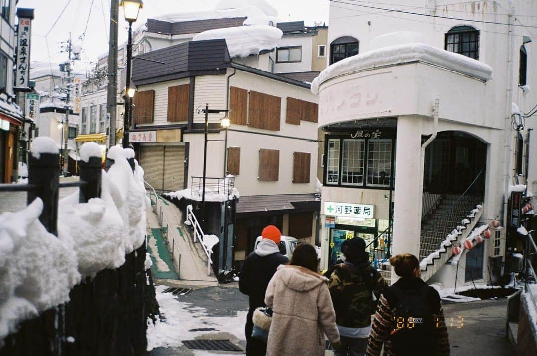 信太美月さんのインスタグラム写真 - (信太美月Instagram)「#mizukifilm  カメラの日付設定直さなきゃ🥲」1月21日 20時17分 - shidamizuki