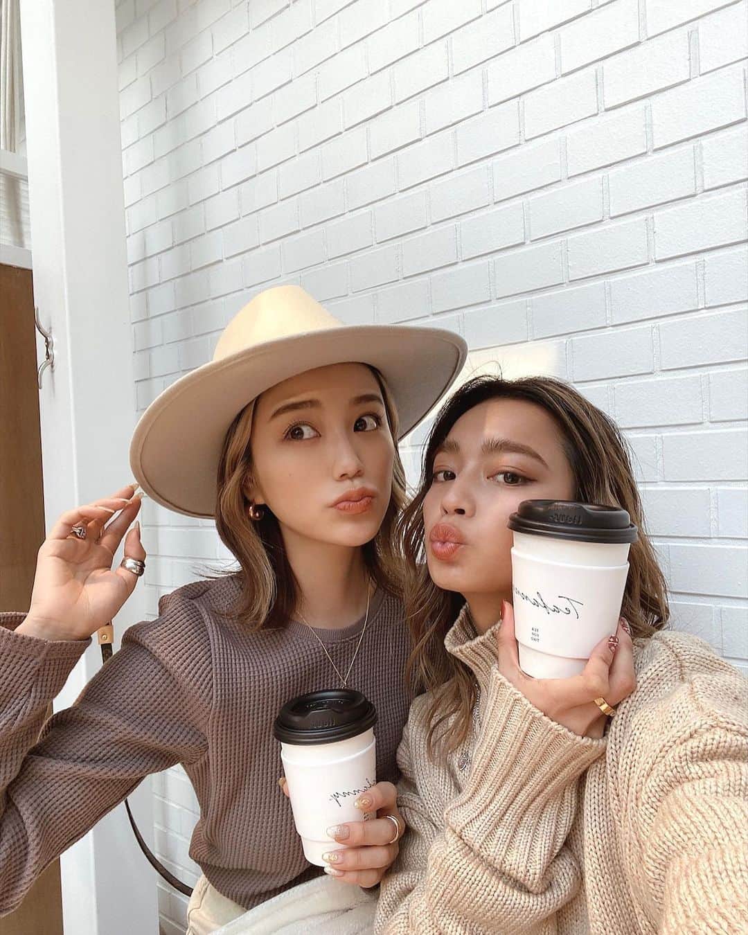 遠山茜子さんのインスタグラム写真 - (遠山茜子Instagram)「bff♡ ・ #bff#girl#friend#love#healthy#instagood#cafe#ラテ肌#ラテガ」1月21日 20時46分 - akane_016t