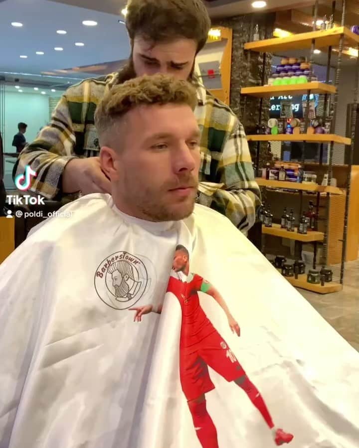 ルーカス ポドルスキさんのインスタグラム ルーカス ポドルスキ Poldi Official