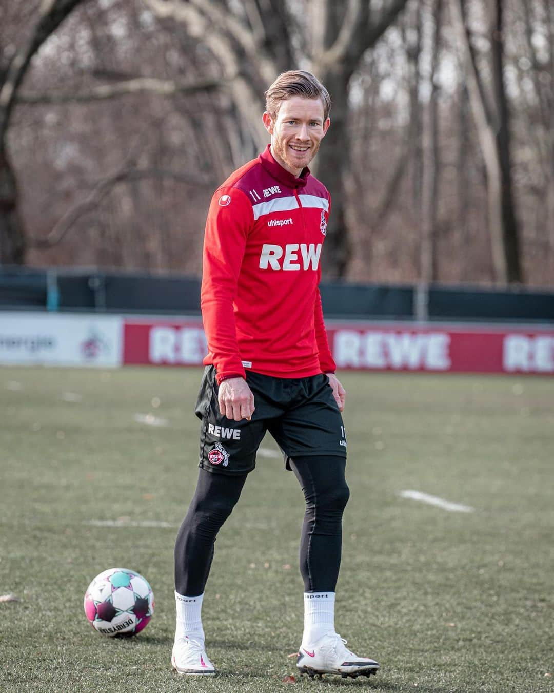 1.FCケルンさんのインスタグラム写真 - (1.FCケルンInstagram)「Endlich wieder Rasen unter den Füßen. Schön, dich auf dem Platz zu sehen, @kainz.florian! 💪 #effzeh」1月21日 21時22分 - fckoeln