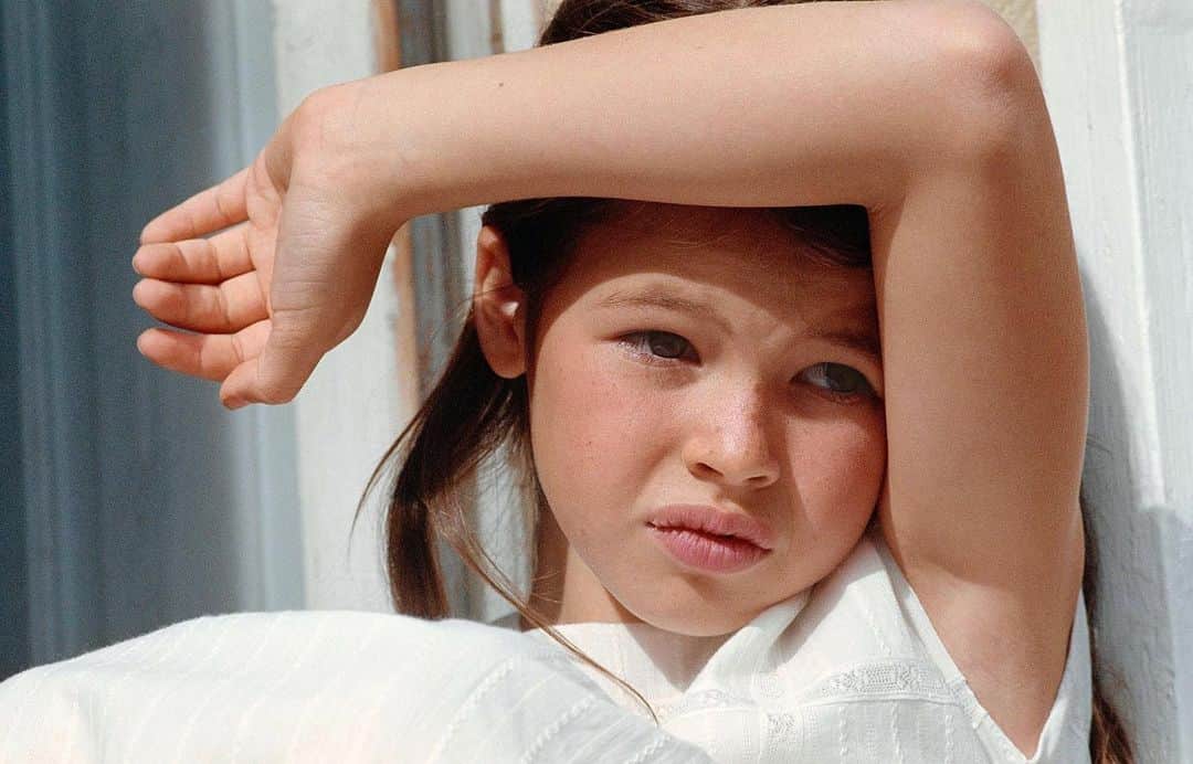 のインスタグラム：「What are your most beautiful seaside destinations ? What memories do your children have ? #bonpoint #cruise21 #kids #newcollection」