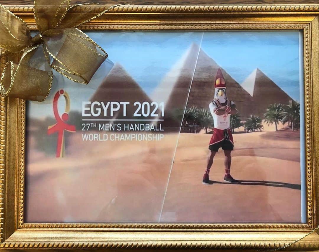 木原稔のインスタグラム：「EGYPT2021 男子ハンドボール世界選手権開催中 日本代表はメインラウンドへ進出！ #egypt2021 #ハンドボール」