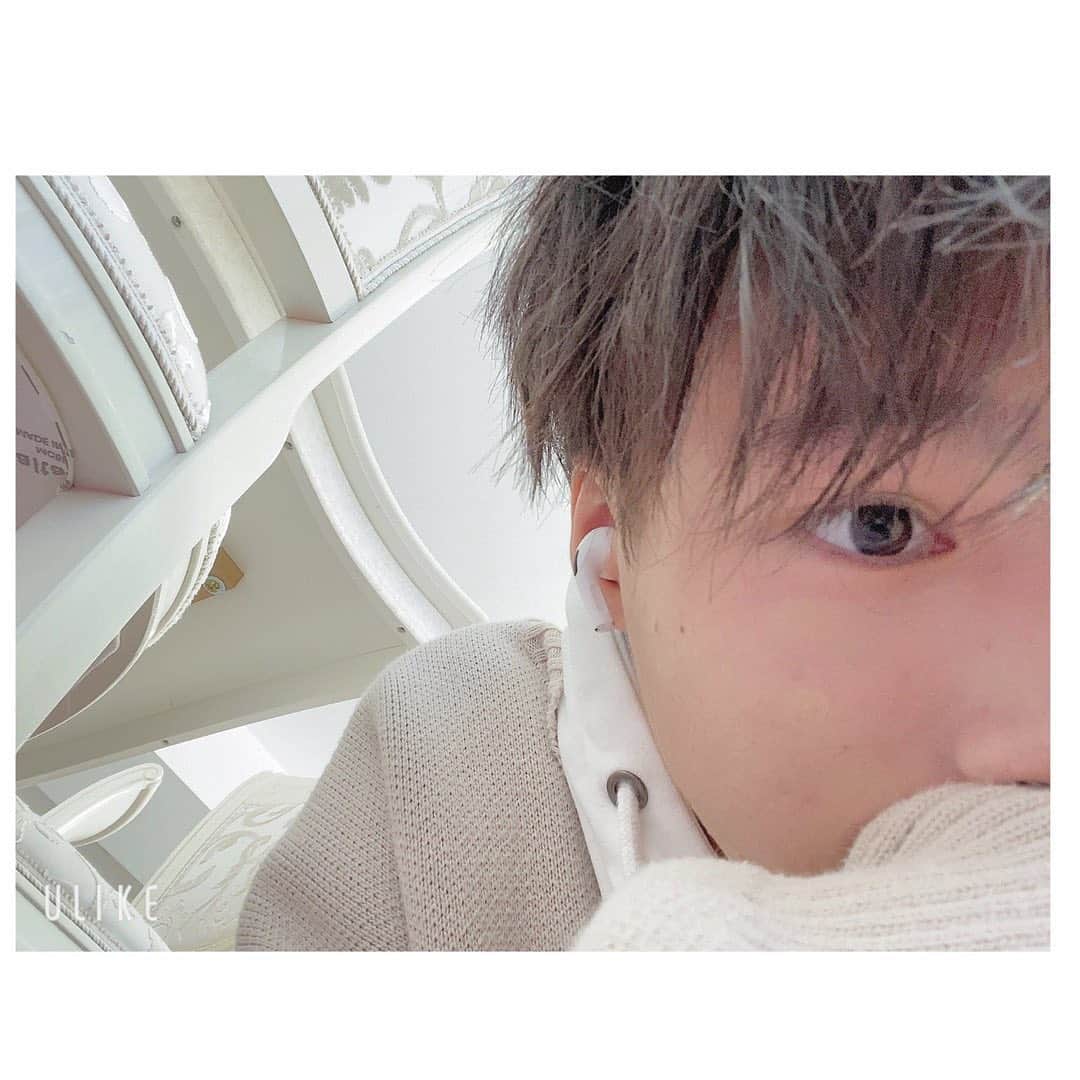 矢島名月さんのインスタグラム写真 - (矢島名月Instagram)「最近、ドンキホーテの焼き芋にハマってる🍠  #矢島名月 #なづき #焼き芋 #リルとミニーと一緒に食べてる」1月21日 21時55分 - yajima_nazuki