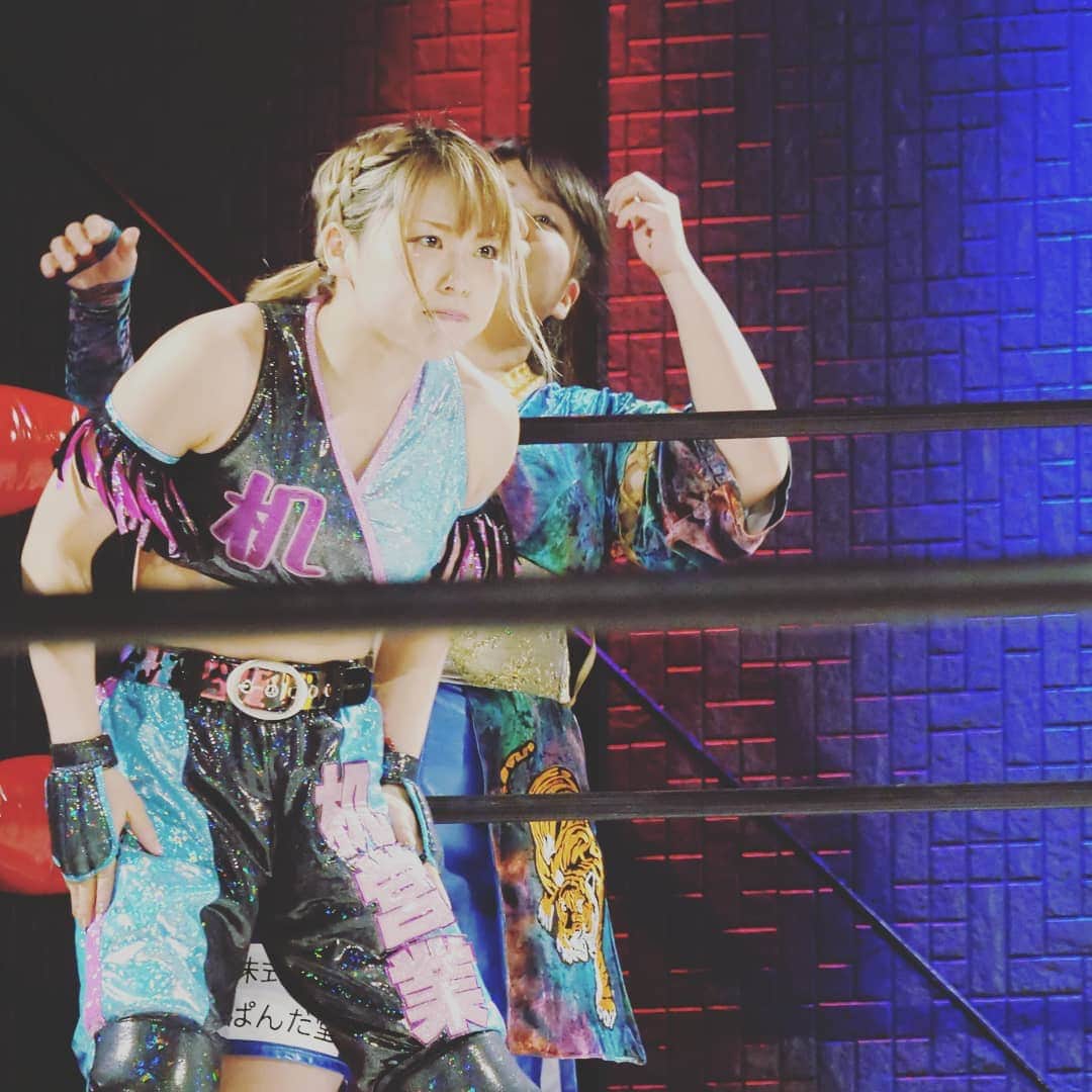 のインスタグラム：「Photo by Twitter Thank you！  ピースパに参戦させてもらって本当に幸せだからこそ！これから始まるリーグ戦勝ち抜けて、ベルト挑戦権をいただく！！  #prowrestling」