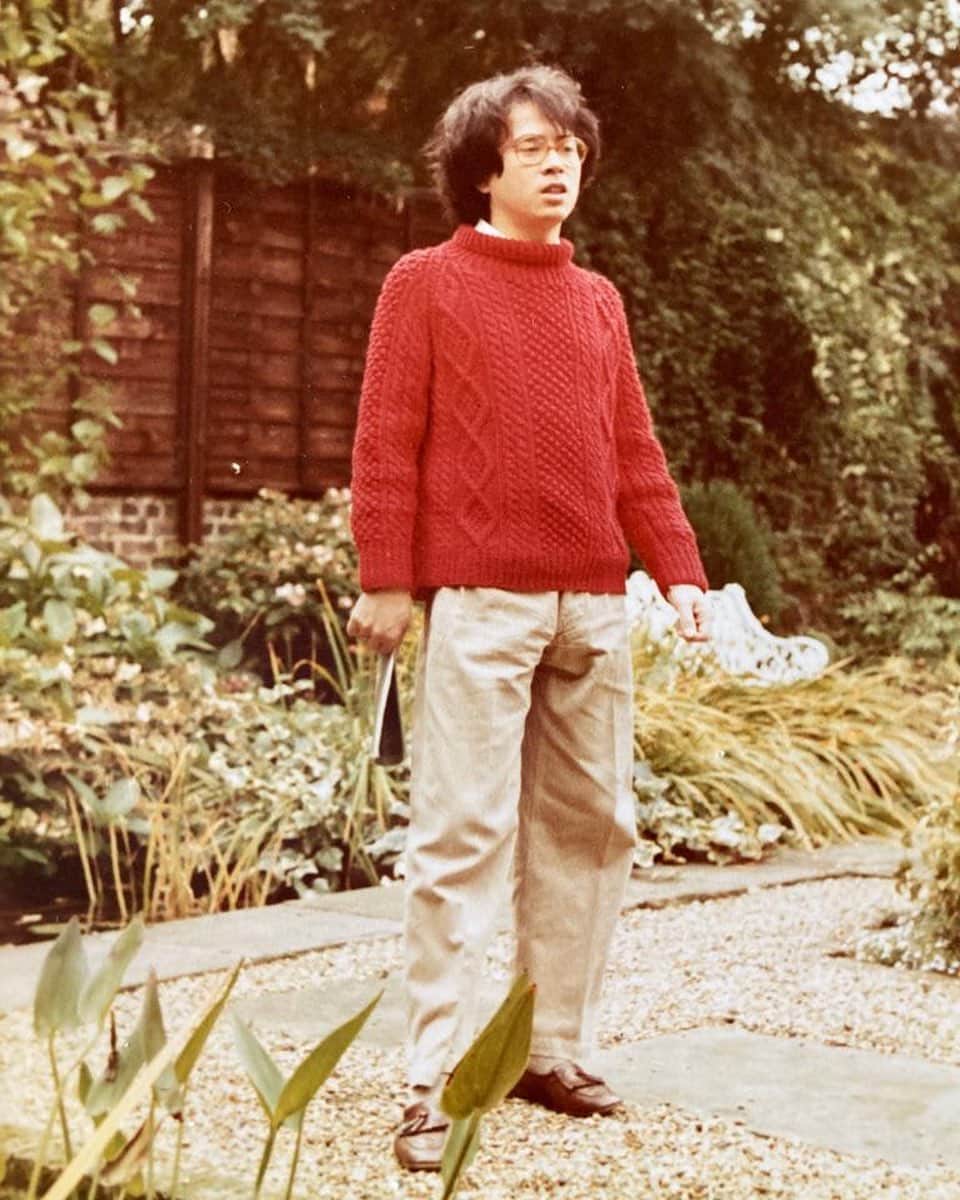 オランピアルタンのインスタグラム：「#TBT Dad in London the year I was born. ❤️#RGed from @pierreletanarchives our new account dedicated to the guy. Check it out + follow it! 💁🏻‍♀️」