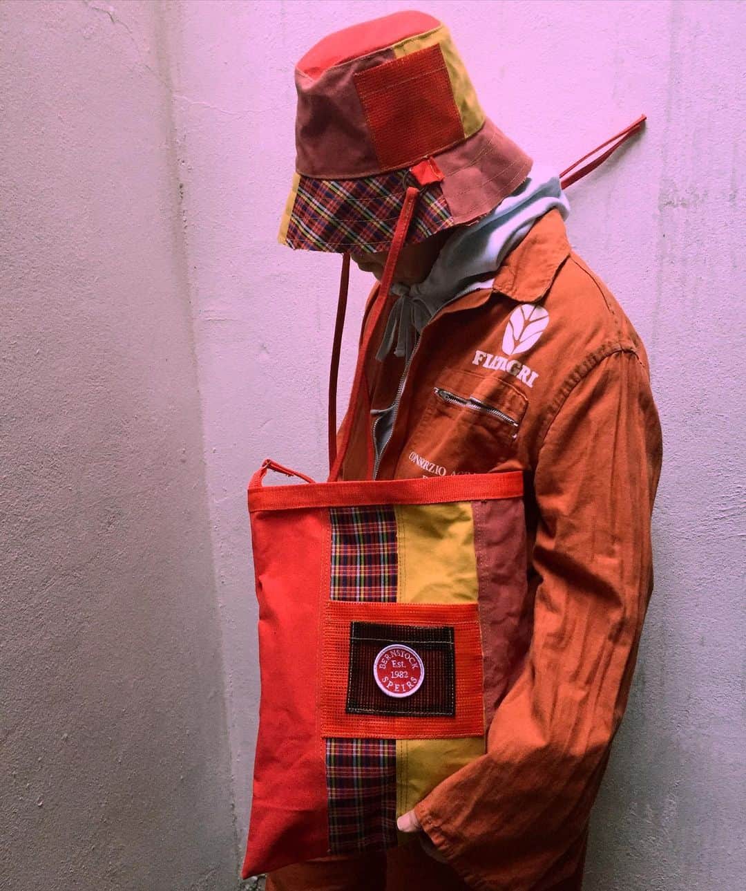 バーンストックスピアーズのインスタグラム：「New! Mixed fabric waterproof bucket hat and bucket bag.  Coming to our website next week. ❤️🧡💙  Thelma also wears a jumpsuit from @werkhausmargate」