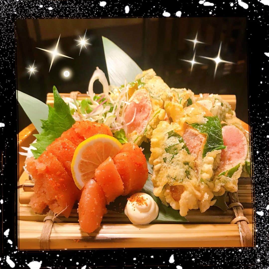 うまかもん九州料理 九州魂天王寺店のインスタグラム：「まいど九州魂（くすだま）天王寺店です！  明太子二種盛り光ってま〜す！  明日は寒いんですかね〜？ 寒かったらモツ鍋ですよね〜！  明日も、ご来店お待ちしてます！  #阿倍野居酒屋 #阿倍野グルメ #天王寺グルメ #もつ鍋とハイボール #馬刺しと焼酎 #炭火焼きと焼酎」
