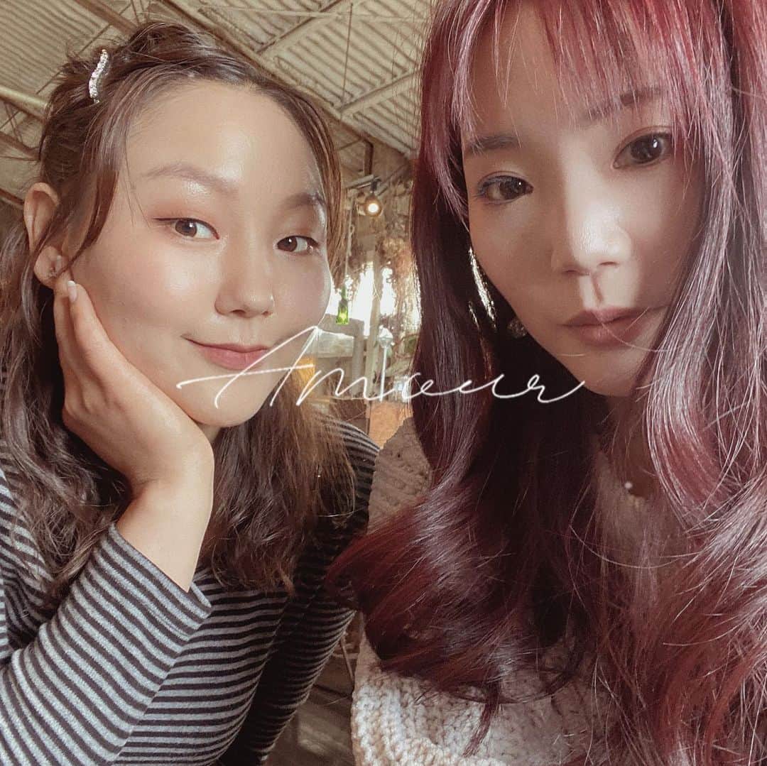 内田有理のインスタグラム：「会社にやって来たモンゴル🇲🇳人のナラーちゃんとデート❤️モンゴルの国立大学出てるらしくて超賢い！日本語検定3級持ってて話せるの✨ナラーちゃんもゲルに住んでたそう✨モンゴルの交通手段は馬。すごいね〜！　モンゴルの女優さんとか、めちゃ美人でビックリ😍💖タイトな服が好まれてて日本のファッションはダボっとした服が多いと言われてそうなのよ、、、モンゴルの大草原憧れるなぁ〜️✨️✨めちゃ楽しかった😆 聞かれるのですが、やっぱり私は香川でいても外国人か県外出身の人といる率高いです。。 #ドボジョ」