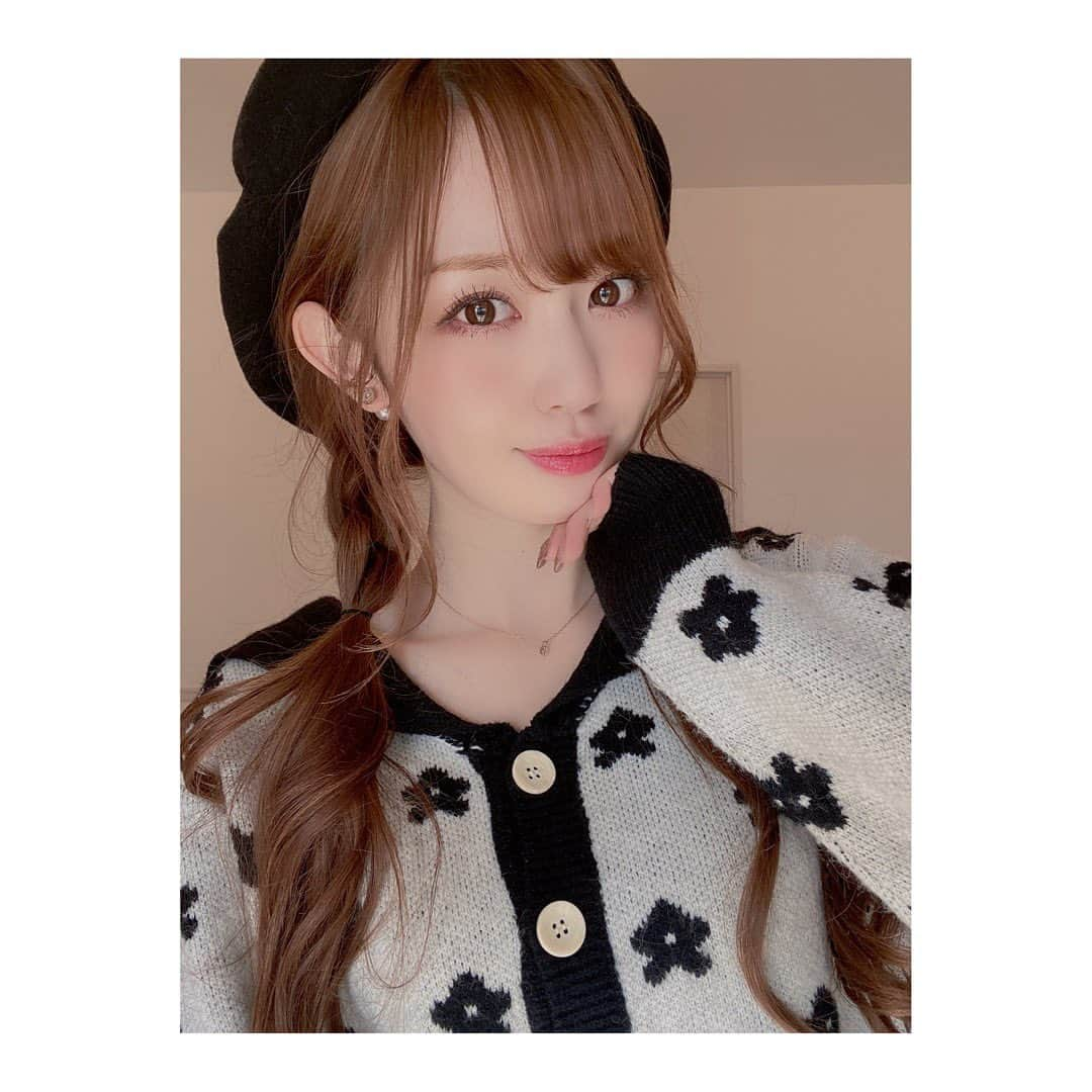 新木さくらさんのインスタグラム写真 - (新木さくらInstagram)「おはよう🤍  #meiei #meiei_ootd」1月22日 9時47分 - araki_sakura14