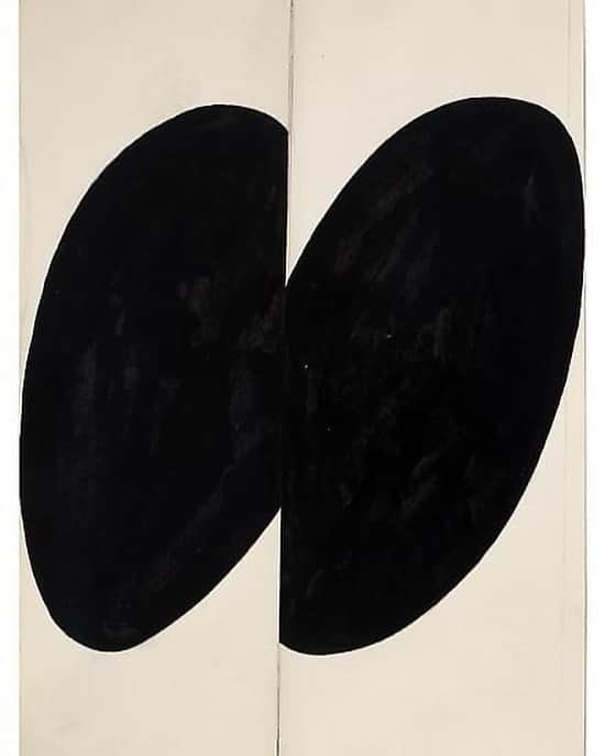 ジョゼフのインスタグラム：「Ellsworth Kelly ‘Black Forms’ 1955. #JOSEPHfashion」