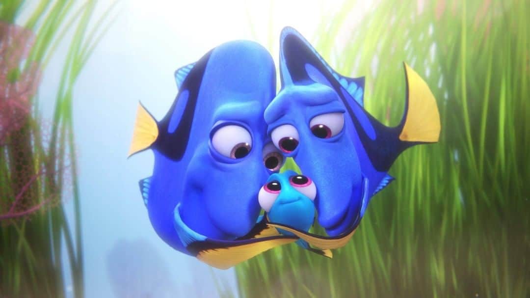 Disney Pixarさんのインスタグラム写真 - (Disney PixarInstagram)「Which Pixar parents would you most want to adopt you? Use:  🐟 for Dory’s Parents  🧙‍♂️ for Laurel 🧵 for Libba  ✨ for Riley's Parents 🐠 for Marlin	 👊 for The Parrs」1月22日 2時30分 - pixar
