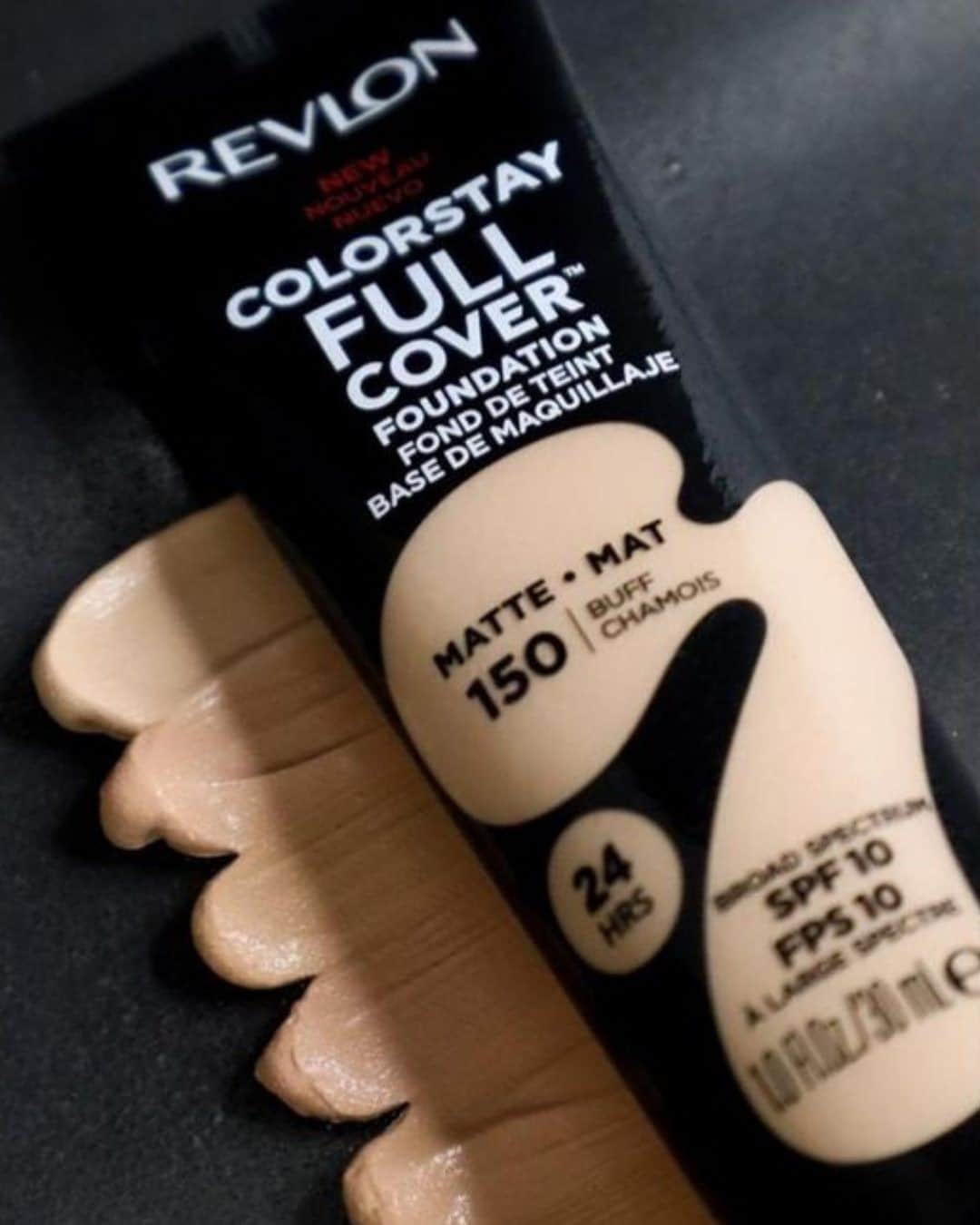 Revlonさんのインスタグラム写真 - (RevlonInstagram)「So you think you’re not a #ColorStay Full Cover matte foundation kinda gal? Neither did @shewolfsa...“You know I’m not a full cover, matte kind of girl, but you also know that I love to manipulate products to work for me. A little goes a long way, so you can easily sheer out the foundation while still achieving that flawless finish, or go all in and look like an actual blank canvas!”」1月22日 7時00分 - revlon