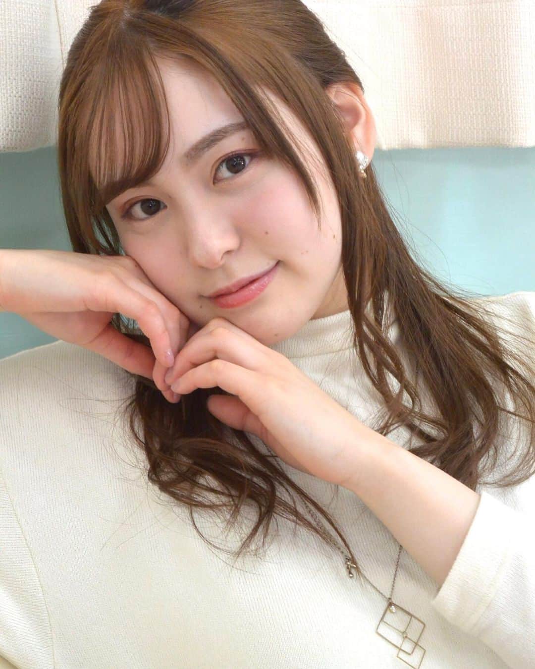 ヲヲタリンリンのインスタグラム：「おはようございます☀  昨日はミスヤングチャンピオンマシェバラ公式配信をご視聴いただきありがとうございました。 皆さんと一つ一つのコーナーを楽しめて良かったです。  そして今朝もミクチャできました。 朝はラジオが多いですがありがとうございます。 ミクチャ×プラチナムイベントも残り3日となりましたので、最後まで朝ミクチャ夜ミクチャ続けていきます！ 宜しくお願い致します  では皆さま本日もがんばるんば〜 いってらっしゃいませ おやすみ💤の方はごゆっくりお休み下さいませ  #ヲヲタリンリン #リンリン #ヲヲタヲタ #グラビア #モデル #タレント #ミスヤングチャンピオン2020 #ミスヤングチャンピオン #グランプリ #ミクチャ　#配信　#プラチナムプロダクション #グラビアコンテスト」