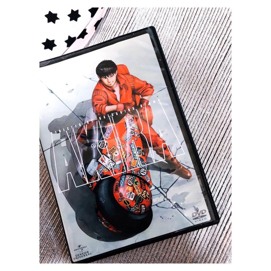 のインスタグラム：「久しぶりに観たくなった  #akira #大友克洋 #金田 #アキラ」