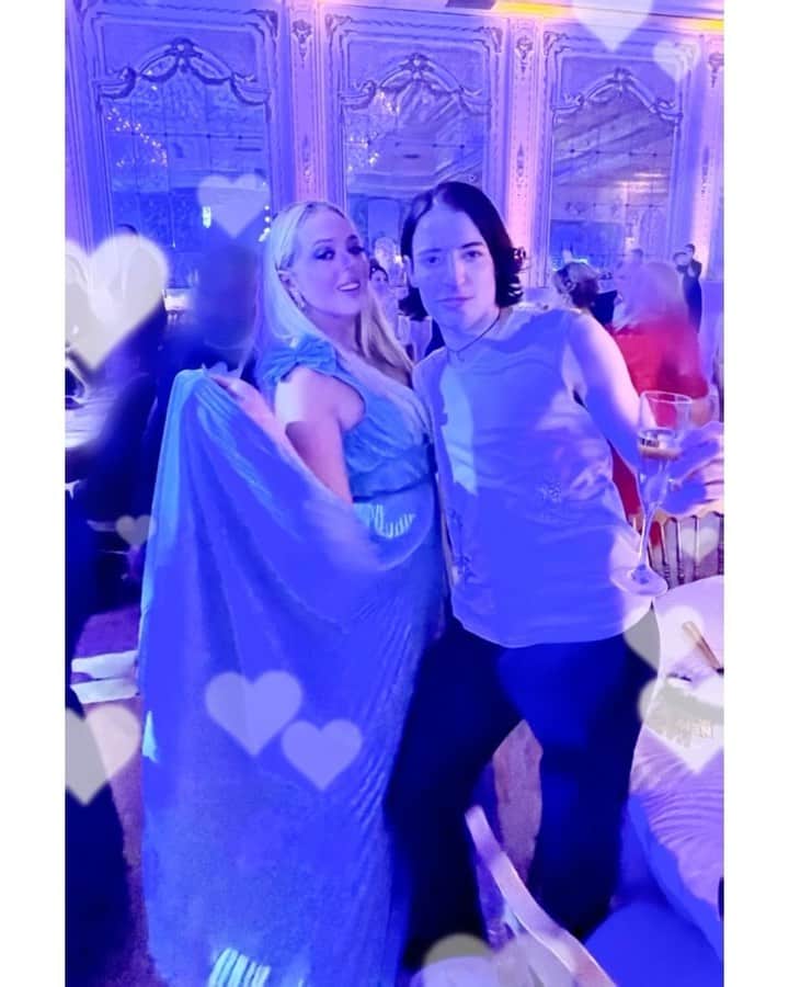ティファニー・トランプのインスタグラム：「Harry... Words can’t express how special you were and will always be to me and to all of those who had the honor to call you their friend. You were such a positive bright light and shared that spirit with all of those around you.✨I will cherish our memories and friendship forever. I love you! @harry_brant ❤️ “Goodbyes are only for those who love with their eyes. Because for those who love with heart and soul there is no such thing as separation.” - Rumi」