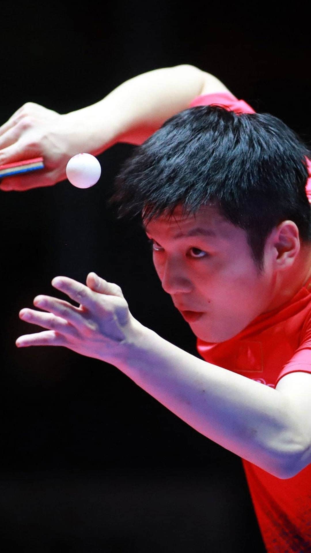 のインスタグラム：「One word to describe this legend❓  #HappyBirthday Fan Zhendong! 🇨🇳🤩🎉」