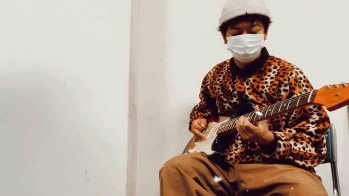 小野武正のインスタグラム：「Jokulhaups arpeggio style...  #わしつなぎ #guitar」