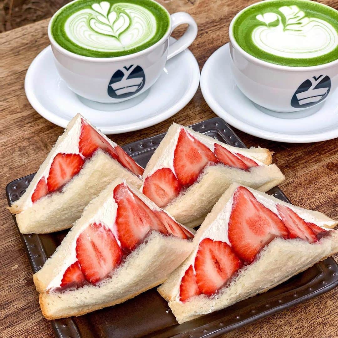 あゆまっくすのグルメインスタ