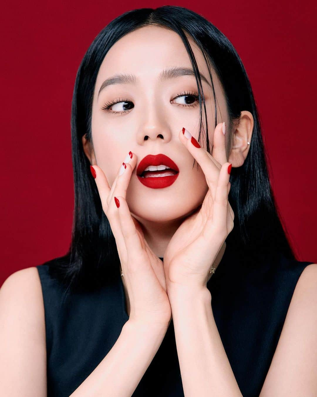 ジスさんのインスタグラム写真 - (ジスInstagram)「#루즈디올벨벳 #999  #rougedior @diormakeup #광고」1月22日 18時06分 - sooyaaa__