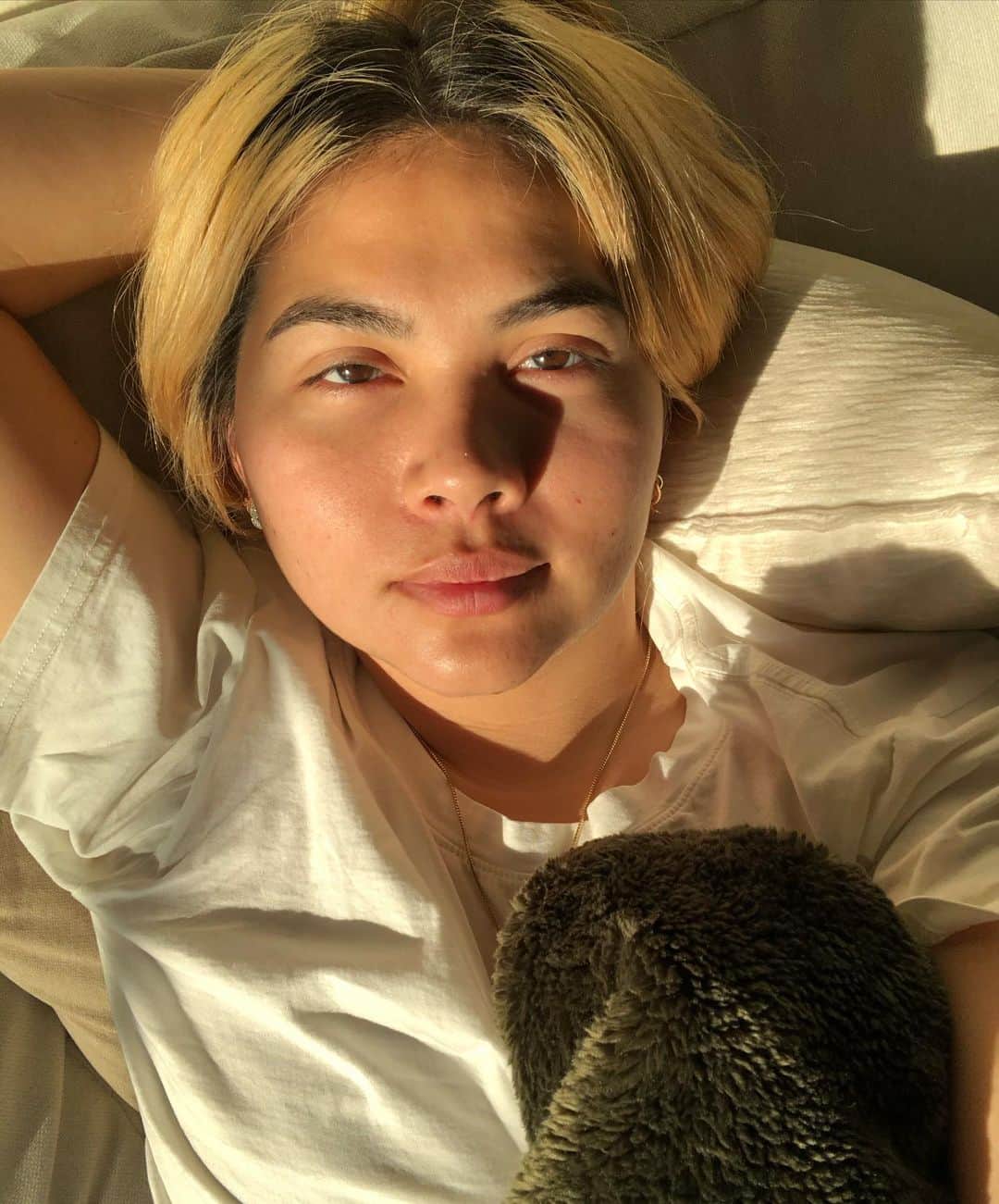 ヘイリー・キヨコのインスタグラム：「Trying to repractice ‘the gayze’」