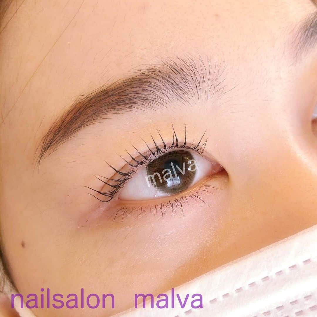 nailsalon malva（ネイルサロンマルヴァ）のインスタグラム