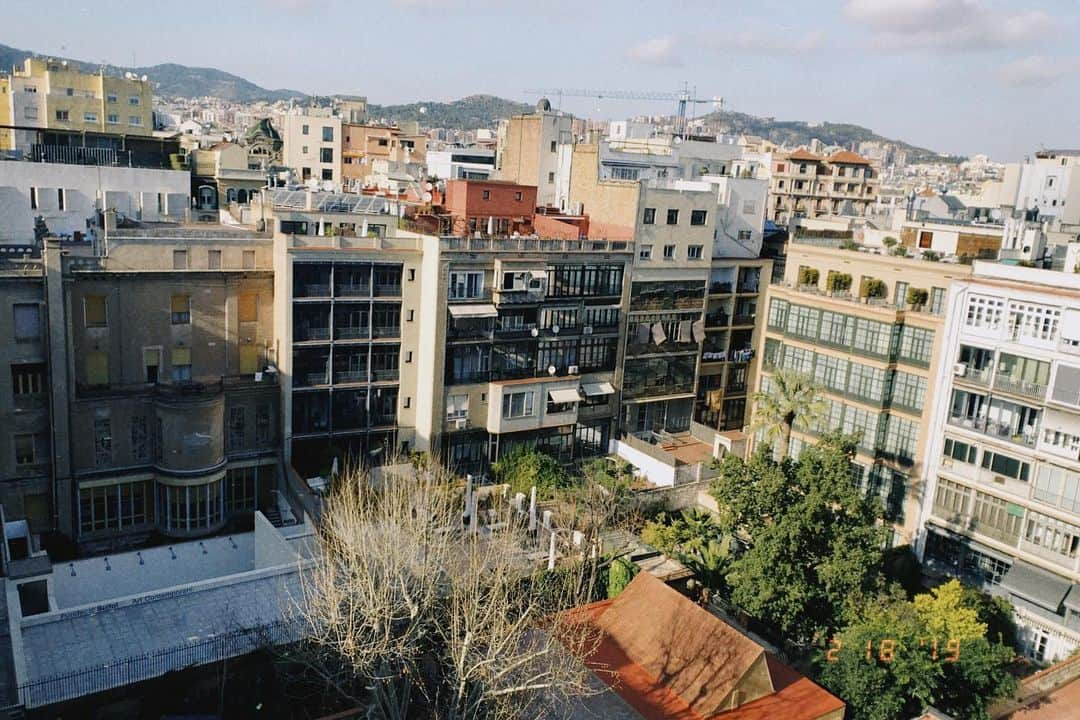 斉藤翠さんのインスタグラム写真 - (斉藤翠Instagram)「Casa Milà ・ ・ #スペイン思い出紀行 #spain2019 #spaintravel #casamila」1月22日 12時23分 - midori_sss