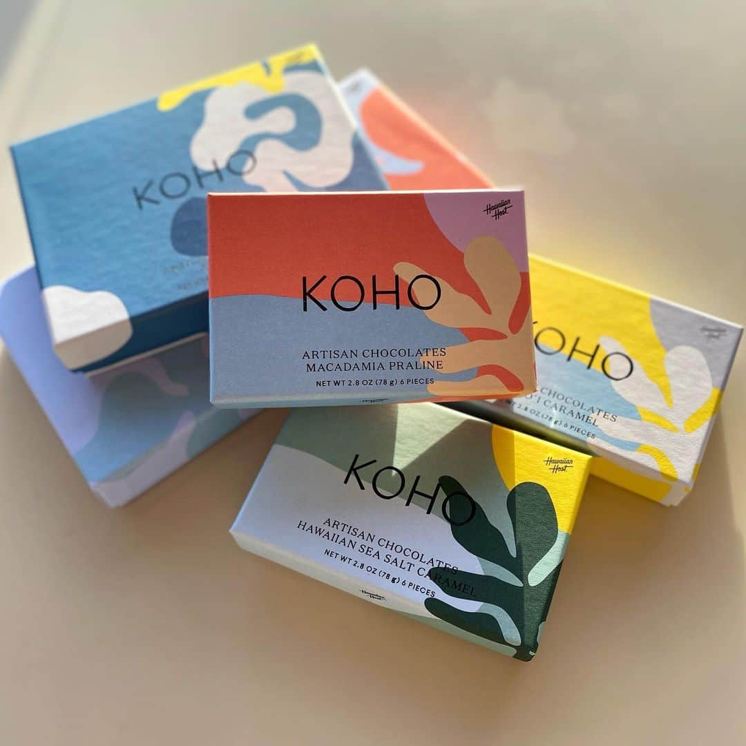 黒木理也のインスタグラム：「local friend’s new projects🏄🏻‍♂️🥥🍫 artisan chocolates from hawaii #kohohawaiianhost」