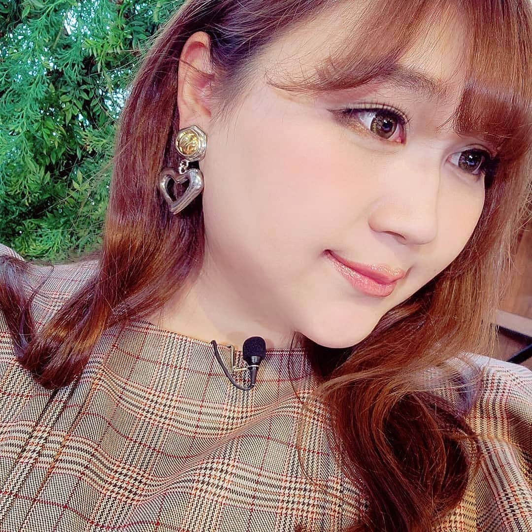 りんごちゃんさんのインスタグラム写真 - (りんごちゃんInstagram)「素敵な情報たっぷりの時間  #ガールズハッピースタイル  #放送スケジュール #1月23日(土)25時～(テレ玉) #2月６日(土)9時30～(チバテレ)  #是非ご覧ください♡  #りんごちゃんコーデ #イヤリング：@abiste_official」1月22日 13時52分 - ringochan_0626