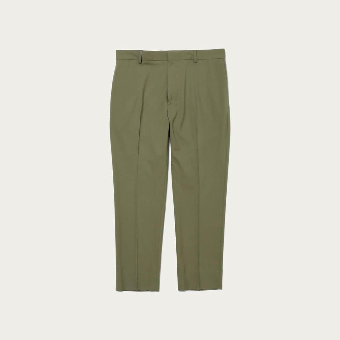 UNITED ARROWS & SONSさんのインスタグラム写真 - (UNITED ARROWS & SONSInstagram)「【 New Arrival 】﻿ ＜UNITED ARROWS & SONS ＞﻿ COLOR JACKET & COLOR TROUSERS﻿ now in store & online.﻿ ﻿ モダンなボックスシルエットのジャケットとスッキリとしたシルエットのトラウザーズは、シワになりずらい梳毛引きをしたポリエステルレーヨン素材を採用しています。﻿ ﻿ The modern box silhouette jacket and trousers with a clean silhouette are made of worst-wrinkled polyester rayon material.﻿ ﻿ #UnitedArrowsAndSons」1月22日 13時57分 - unitedarrowsandsons