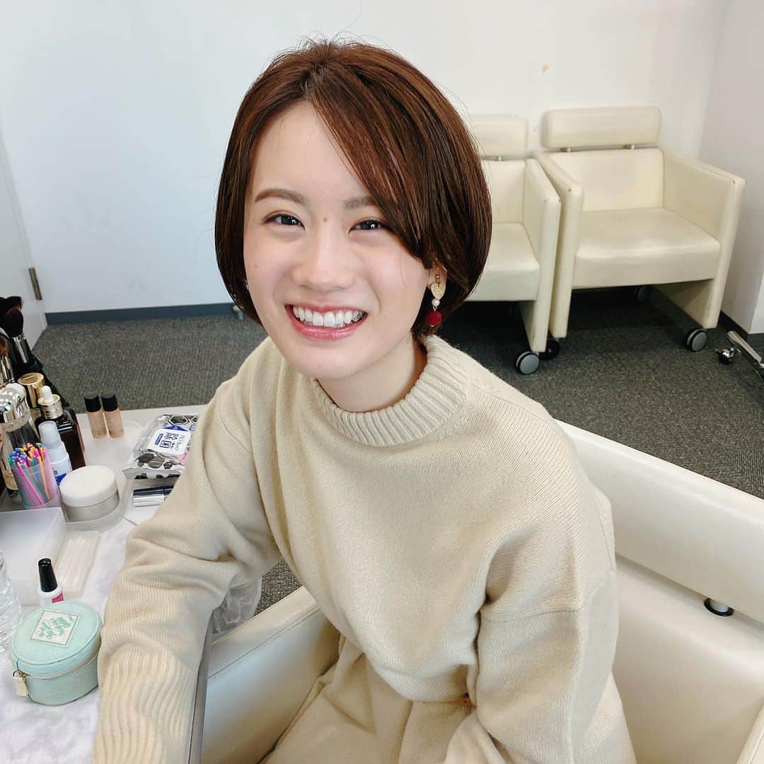 瀬戸麻沙美さんのインスタグラム写真 - (瀬戸麻沙美Instagram)「こんちゃーす。まだまだカメラにぎこちない笑顔のあたくしです。メークの久木田さんにご協力頂きました💄✨うふふ☺️ #makeup」1月22日 14時21分 - seto_asami