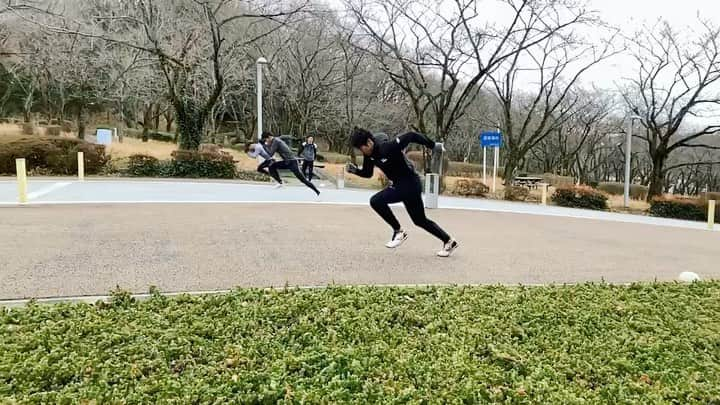 飯塚翔太のインスタグラム：「坂練習は平地のスタートの感覚が良くなる🏃‍♂️ #坂練習 #hillsprints」