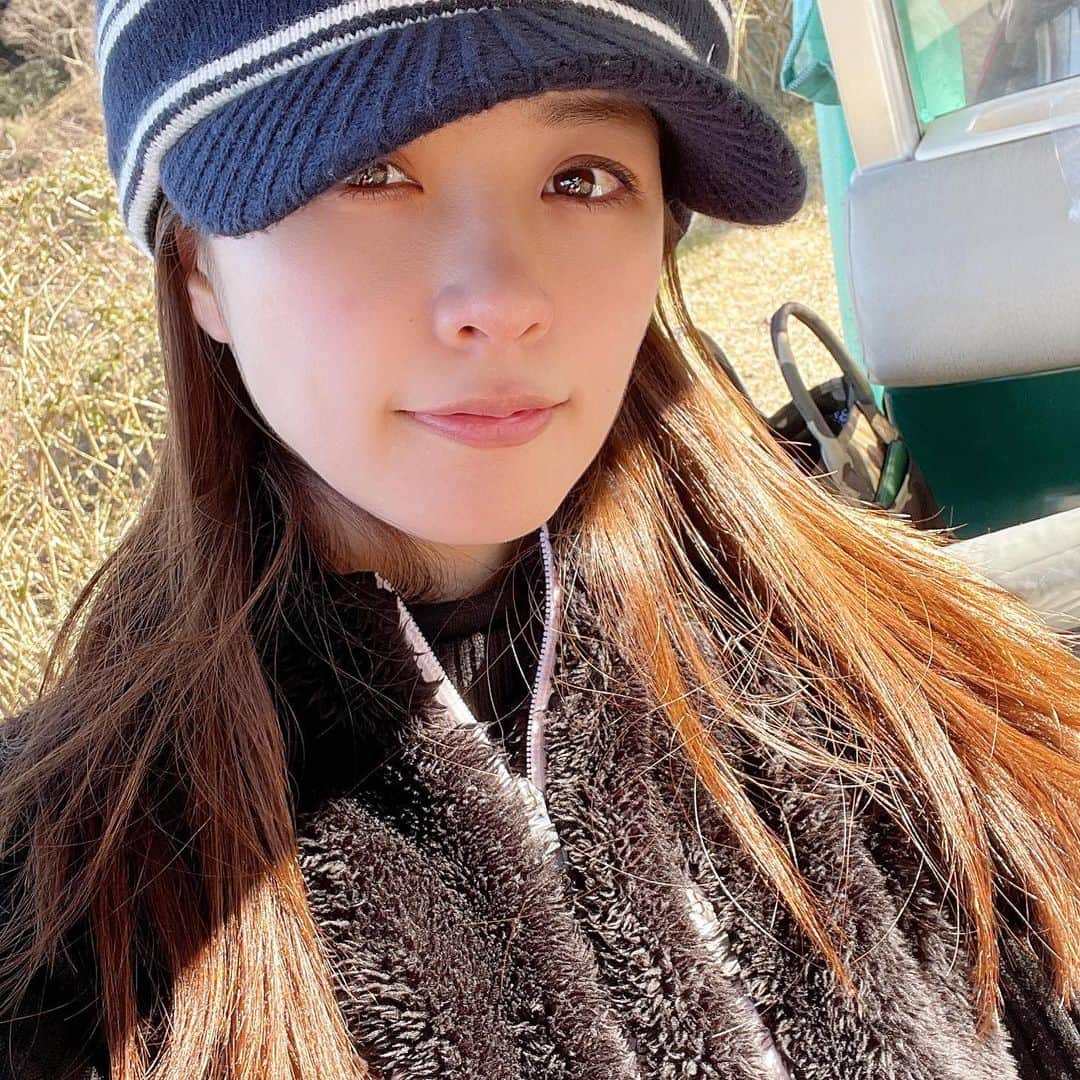 乙幡紗紀のインスタグラム：「・ 最近周りにゴルフばっかりって言われるけど、 確かにゴルフの投稿しかしてないね、私😅🥲😂 #ゴルフ#ゴルフ女子  #golf#golfgirl」