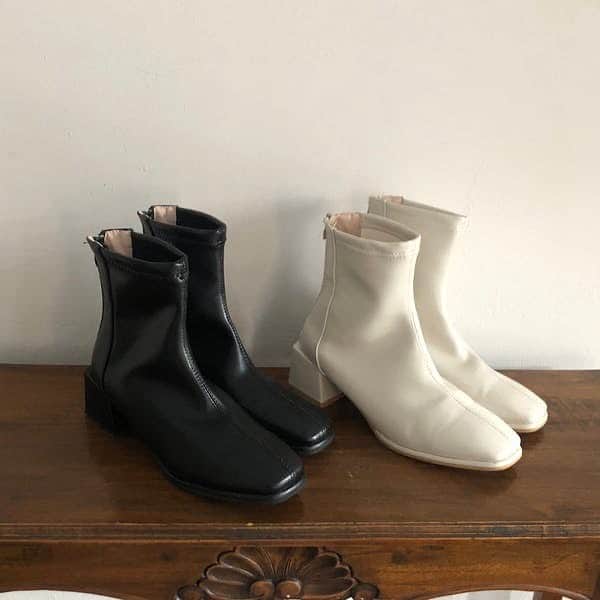 PATRA magazineさんのインスタグラム写真 - (PATRA magazineInstagram)「何足合っても困らない！トレンドのブーツ👢🤍  PATRA MARKETならお家で お買い物ができちゃいます𓂃🕊  ぜひ商品タグからチェックしてみてね！  今みんなの中で流行っている事やアイテムがあれば PATRA magazine をタグ付けしてぜひ教えてね🔔  皆さんのすてきな投稿をぜひ紹介させてください！ ㅤㅤㅤㅤㅤㅤㅤㅤㅤㅤㅤㅤㅤ ㅤㅤㅤㅤㅤㅤㅤㅤㅤㅤㅤㅤㅤ #PATRA #着回し #冬服 #冬コーデ #きょコ #今日のコーデ #ブーツ #ロングブーツ #ショートブーツ #ブーツコーデ #お休みコーデ #通学コーデ #プチプラコーデ #スカートコーデ #ブラウスコーデ #着痩せコーデ #着痩せ #細見えコーデ」1月22日 17時12分 - patra__jp