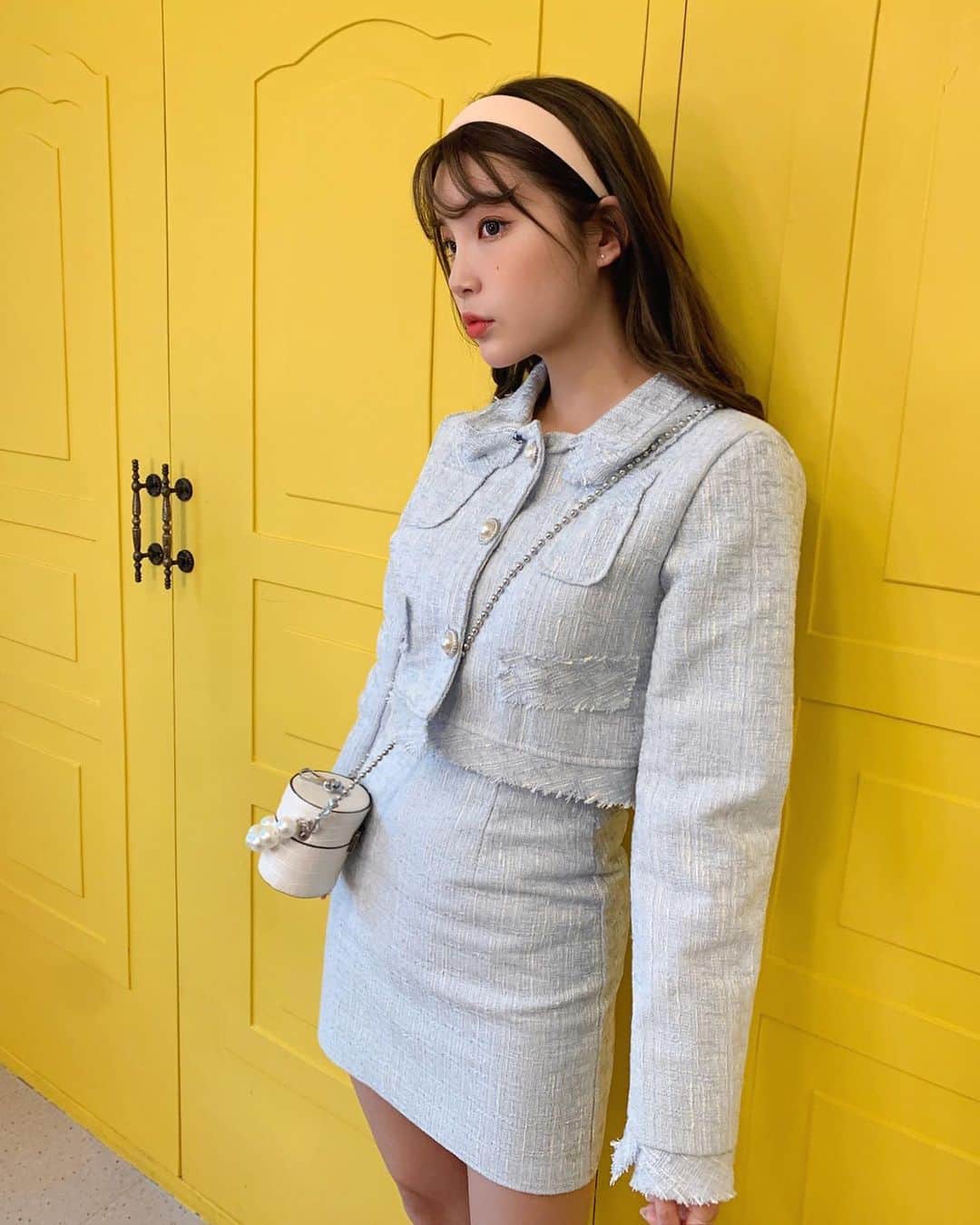 Chuuのインスタグラム：「🎀츄 봄신상 미리보기🎀  우리 츄멤님들이 기다리고 있는 신상은? (저는 청량감이 느껴지는 2번 원피스!!!! 빨리 아우터 벗고 원피스만 입고 싶네요!!)   #chuu#츄#봄신상#comingsoon」