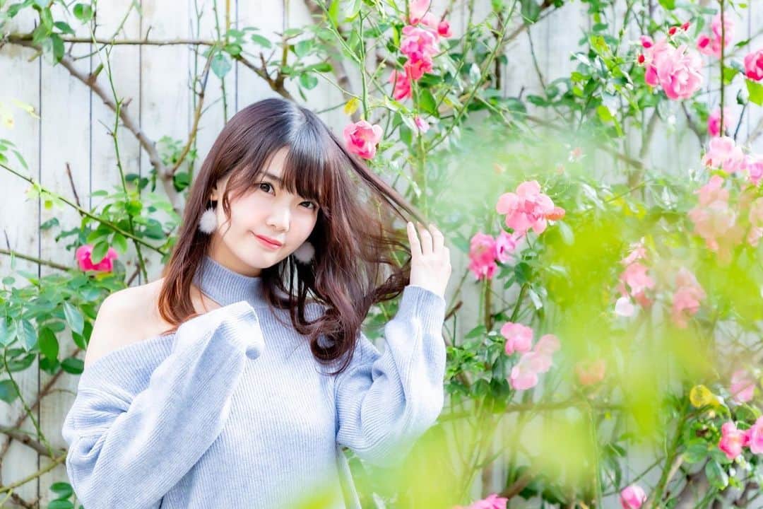 武田美憂のインスタグラム：「. 毎日ご飯作って食べて作って食べてお風呂入って寝て その繰り返し( ¯ᒡ̱¯ )☁️☁️ おうち時間を充実させたい🍒 . phot by Yさん  #いいねしてね #portrait #portraitphotography #model #japanesegirl  #racequeen #レースクイーン #グラビア #水着 #ハウススタジオ #被写体モデル #被写体 #モデル #作品撮り #ポトレ #ポートレート #followme」