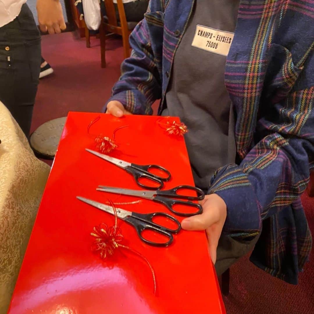 爽爽貓 by SECONDさんのインスタグラム写真 - (爽爽貓 by SECONDInstagram)「跟大家拜個早年祝大家新的一年一路狂犇像馬來貘的剪刀一樣攔也攔不住凍都凍未條✂️✂️✂️  #爽啾貘 🎍」1月23日 4時04分 - wuchengan